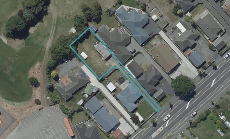 2/205 Wainoni Road, Avondale, Christchurch - Carousel 1