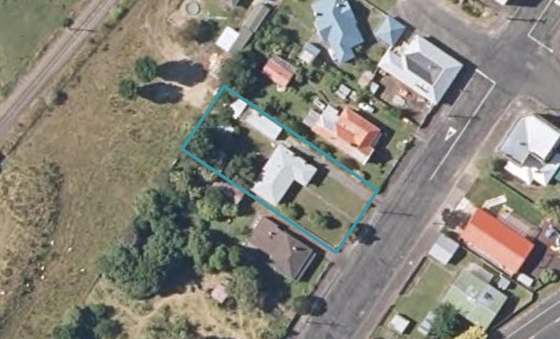 11 Broadway, Mangaweka - Carousel 1