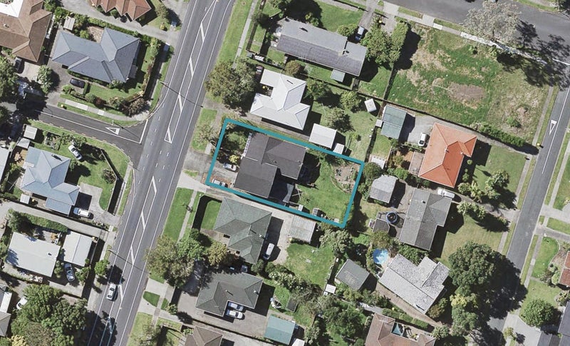 94 Botany Road, Botany Downs, Auckland - Carousel 1
