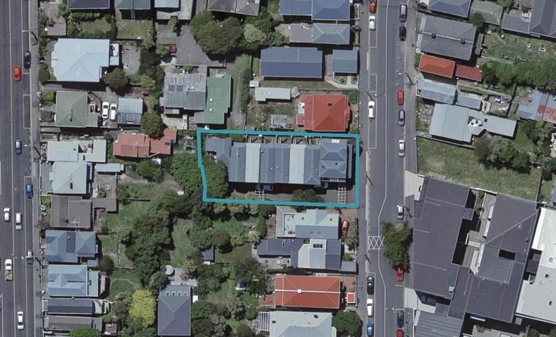 152B Tasman Street, Mount Cook, Wellington - Carousel 1