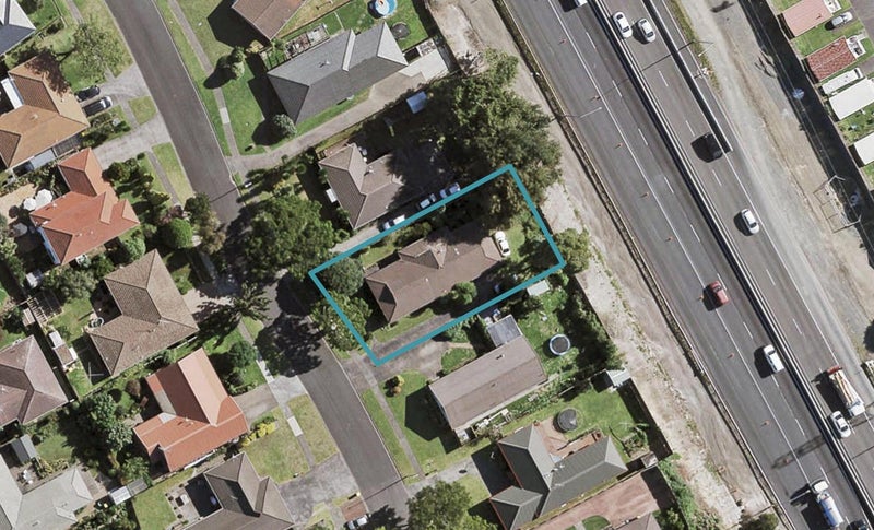 20 Gardone Terrace, Conifer Grove, Takanini - Carousel 1