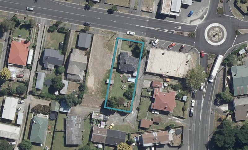 93 Rimu Street, Maeroa, Hamilton - Carousel 1