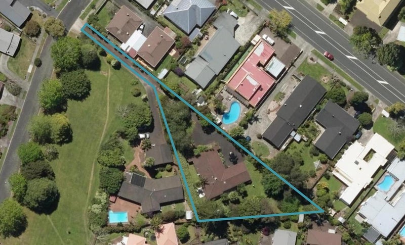 5 Elgin Place, Kamo, Whangarei - Carousel 1