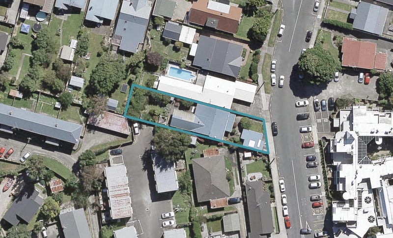 46 Ropata Crescent, Boulcott, Lower Hutt - Carousel 1