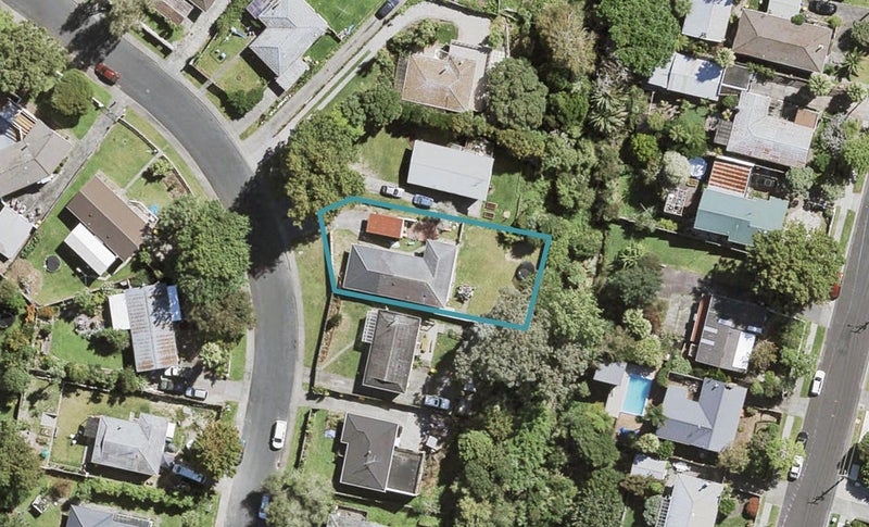 18 Aquarius Avenue, Glen Eden, Auckland - Carousel 1