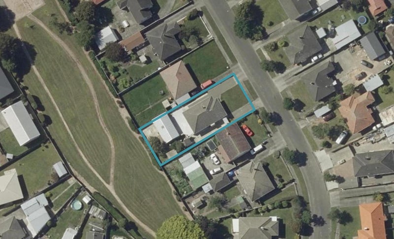 16 Ngarimu Street, Roslyn, Palmerston North - Carousel 1
