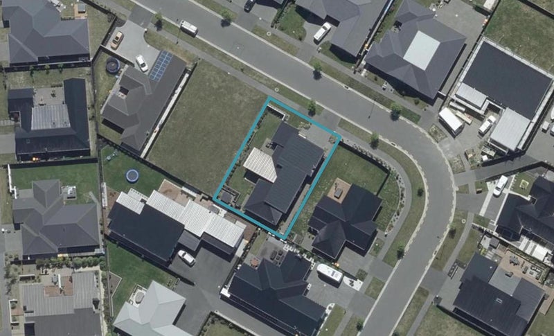 8 Kohunga Crescent, Bottle Lake, Christchurch - Carousel 1