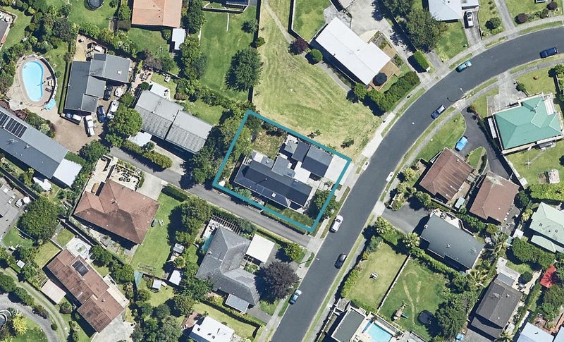 49 Eaton Crescent, Matua, Tauranga - Carousel 1