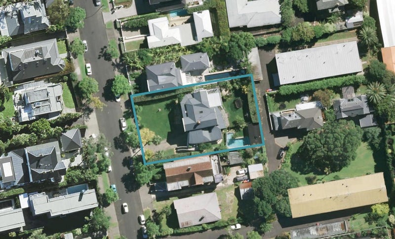 39 Hamilton Road, Herne Bay, Auckland - Carousel 1