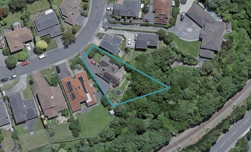 59 Thatcher Crescent, Crofton Downs, Wellington - Carousel 1