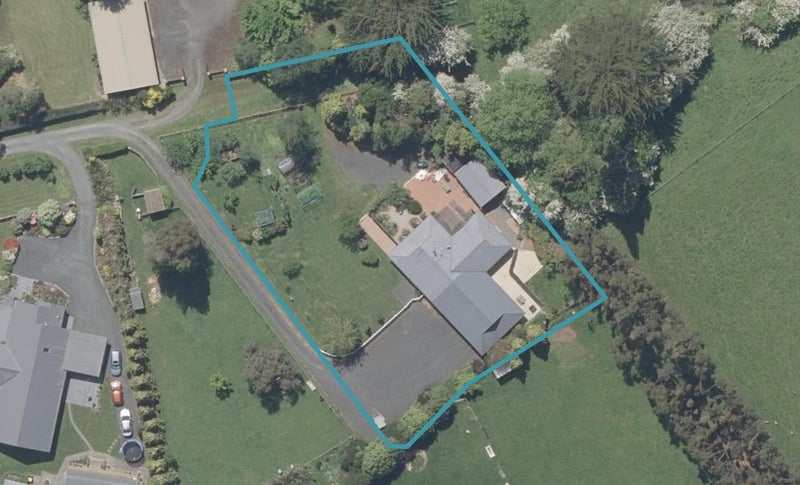 115 North Taieri Road, Abbotsford, Dunedin - Carousel 1