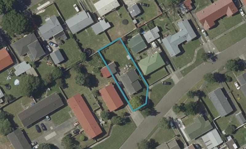 24 Halswell Crescent, Westbrook, Palmerston North - Carousel 1