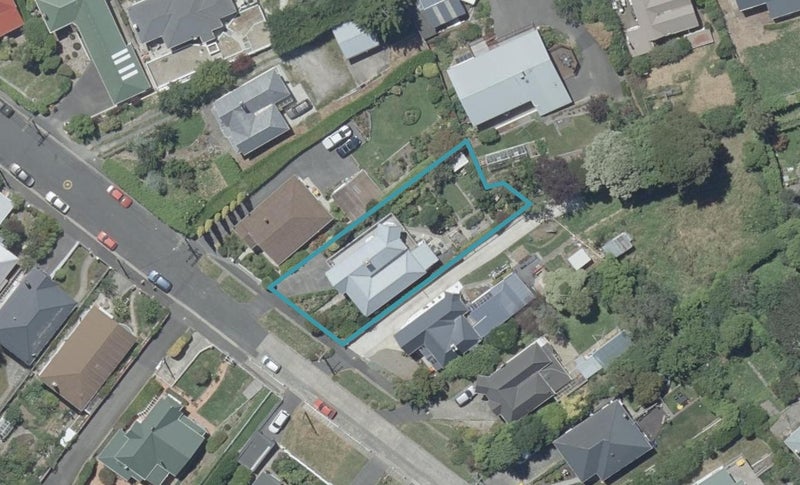 38 Falcon Street, Kaikorai, Dunedin - Carousel 1