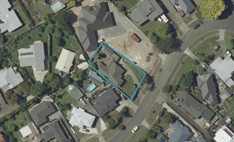 15 St Albans Avenue, Hokowhitu, Palmerston North - Carousel 1
