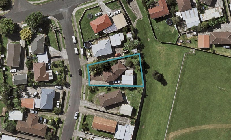 6 Vetori Place, Clover Park, Auckland - Carousel 1