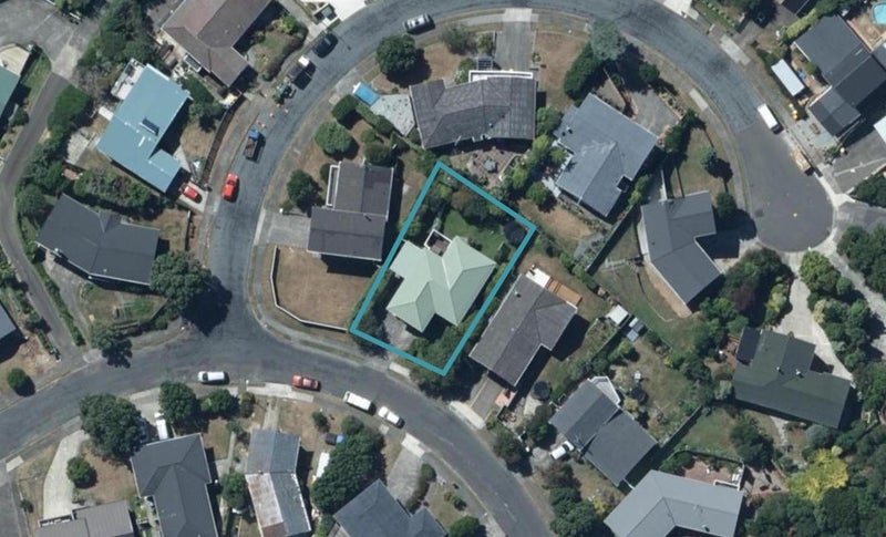 10 Forth Place, Papakowhai, Porirua - Carousel 1