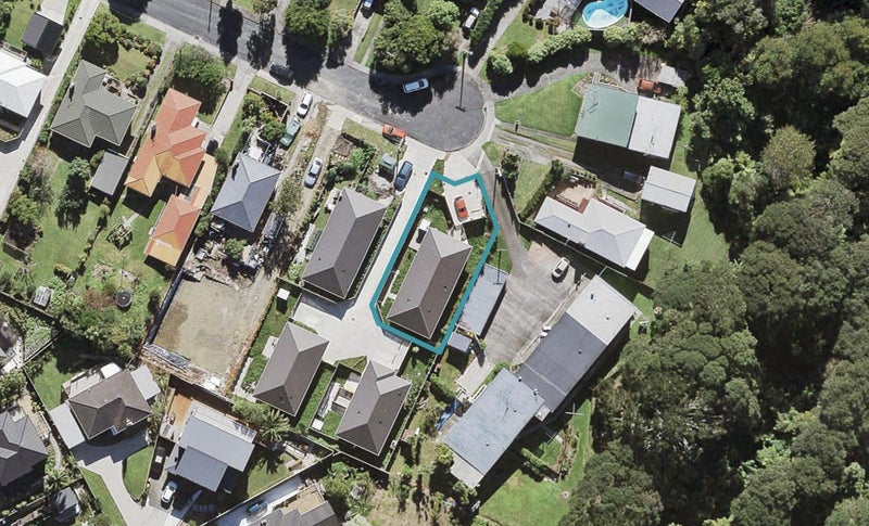 13A Valron Road, Te Atatu South, Auckland - Carousel 1