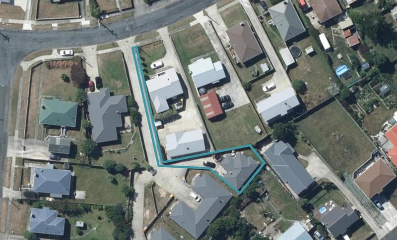 19 Opapa Street, Titahi Bay, Porirua - Carousel 1