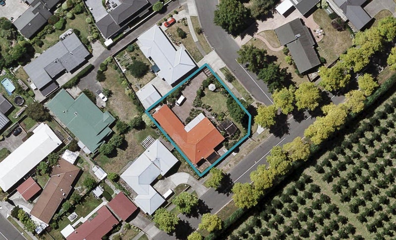 2 Omega Place, Parkvale, Hastings - Carousel 1