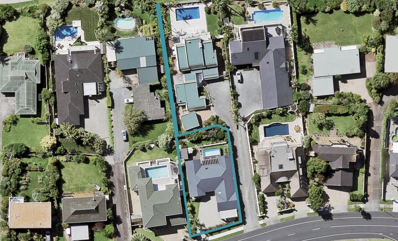66 Bramley Drive, Farm Cove, Auckland - Carousel 1