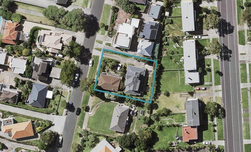 8A Ngake Street, Orakei, Auckland - Carousel 1