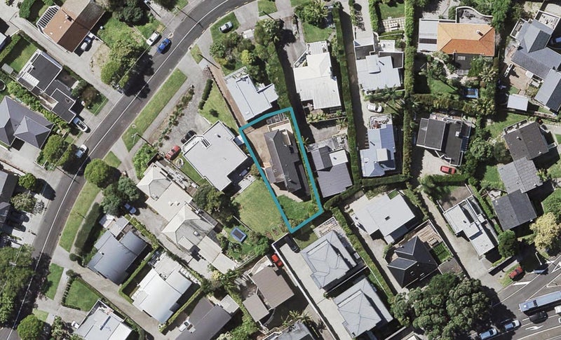 27A Godden Crescent, Mission Bay, Auckland - Carousel 1