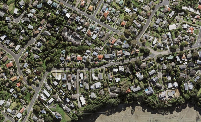 68 Frederick Street, Hillsborough, Auckland - Carousel 1