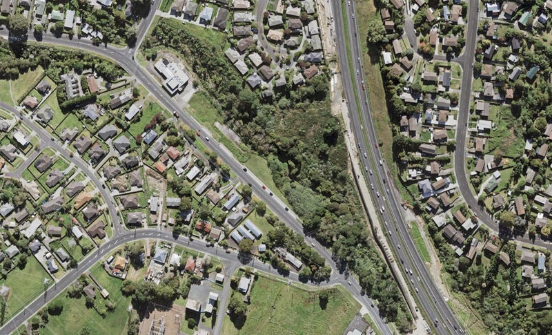 162 Triangle Road, Massey, Auckland - Carousel 1