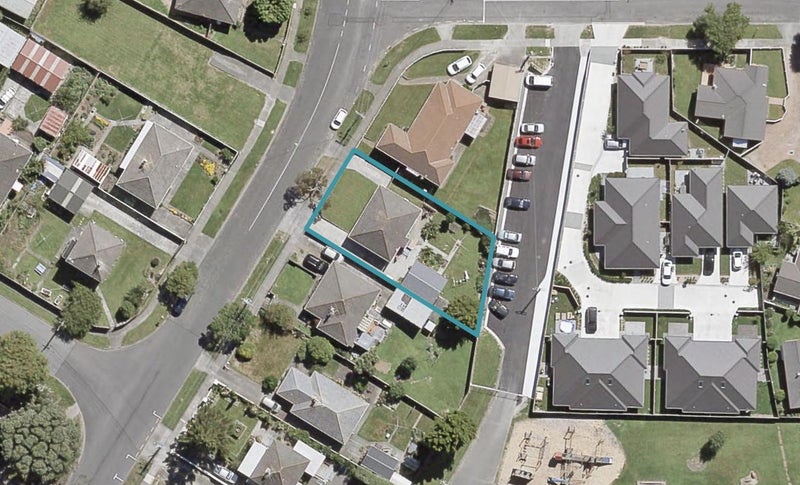 20 Molesworth Street, Taita, Lower Hutt - Carousel 1