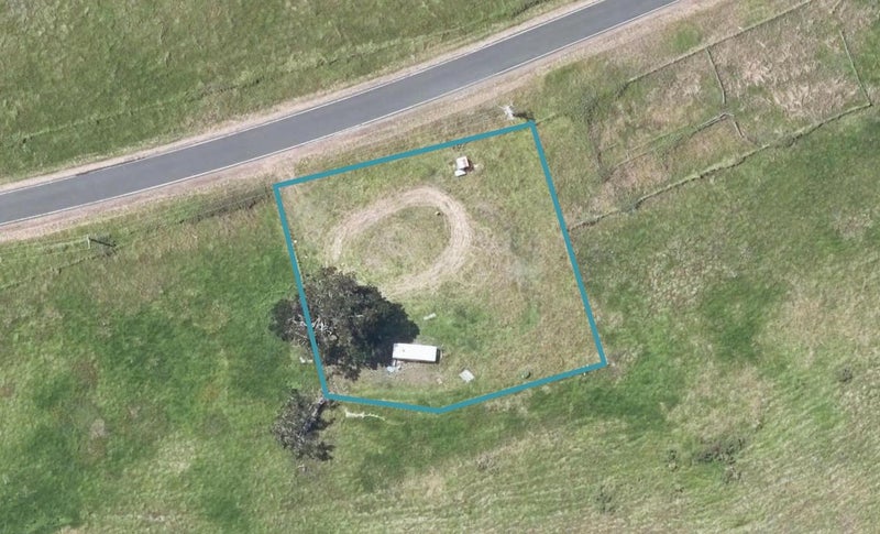 134 Mahia East Coast Road, Māhia - Carousel 1