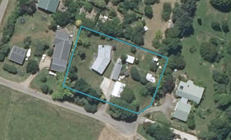 43 Tame Porati Street, Manakau, Levin - Carousel 1