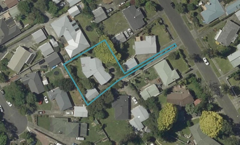 50 Ruamahanga Crescent, Terrace End, Palmerston North - Carousel 1
