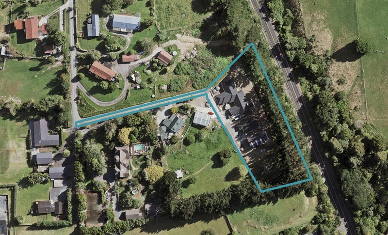 341B Redoubt Road, Totara Park, Auckland - Carousel 1