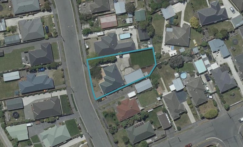 6 Niagara Street, Wainoni, Christchurch - Carousel 1