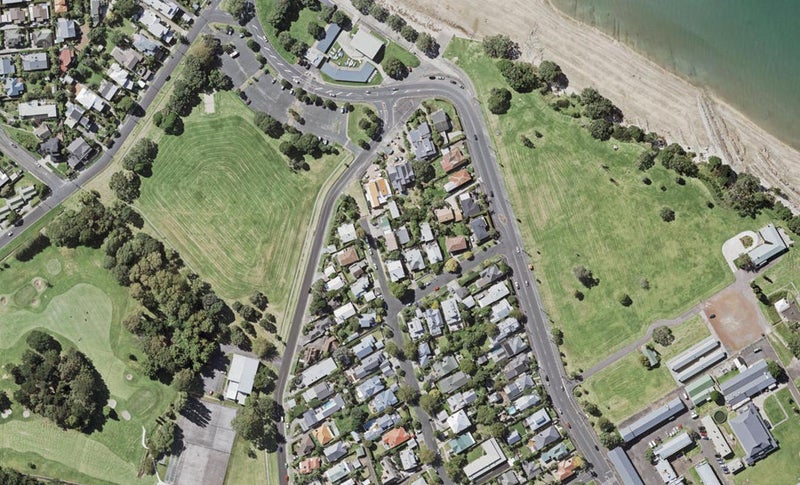 5/22 North Avenue, Narrow Neck, Auckland - Carousel 1