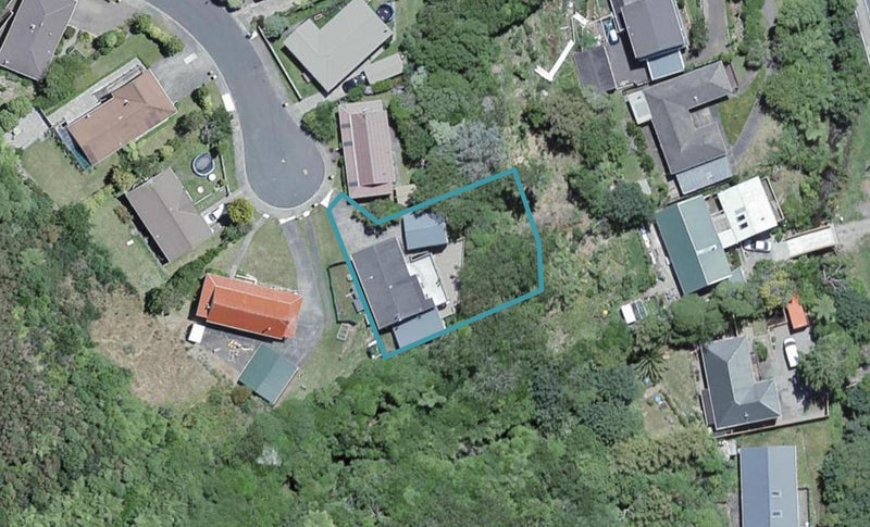 69 Hathaway Avenue, Karori, Wellington - Carousel 1