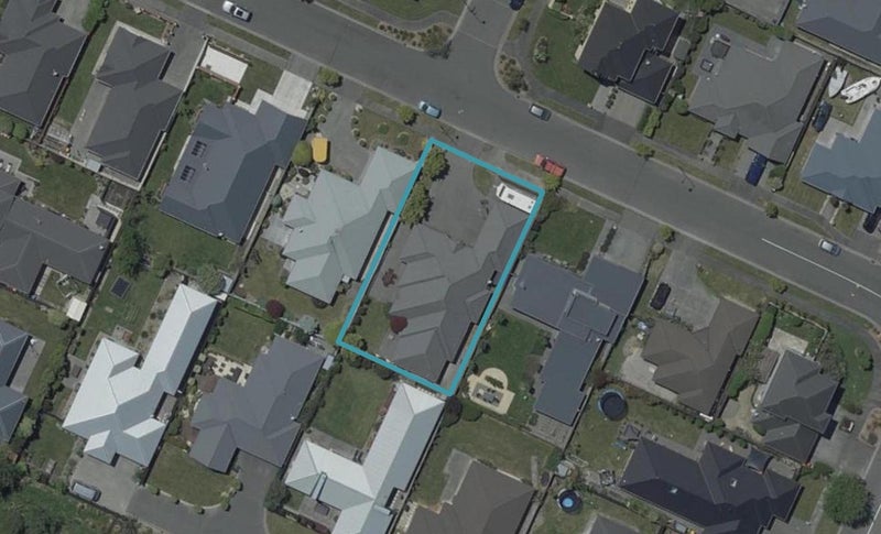 25 Te Pihopa Way, Aidanfield, Christchurch - Carousel 1