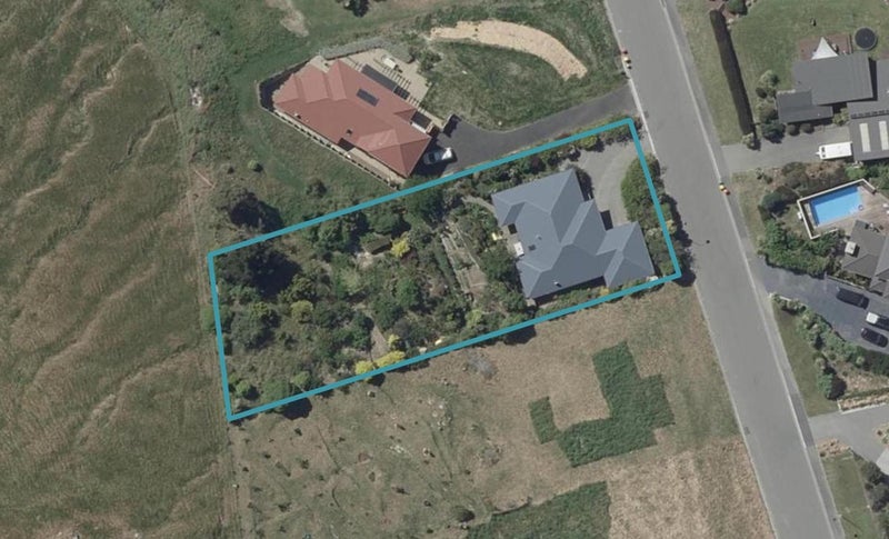 28 Morgans Valley, Heathcote Valley, Christchurch - Carousel 1