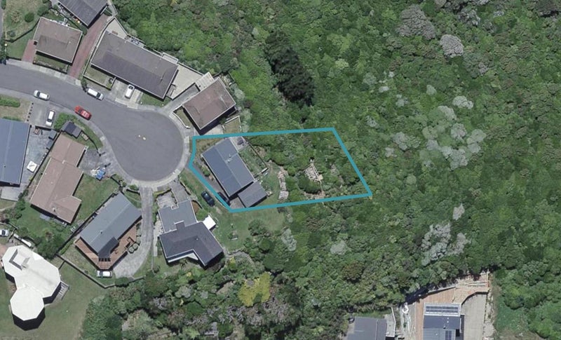 43 Sunhaven Drive, Newlands, Wellington - Carousel 1
