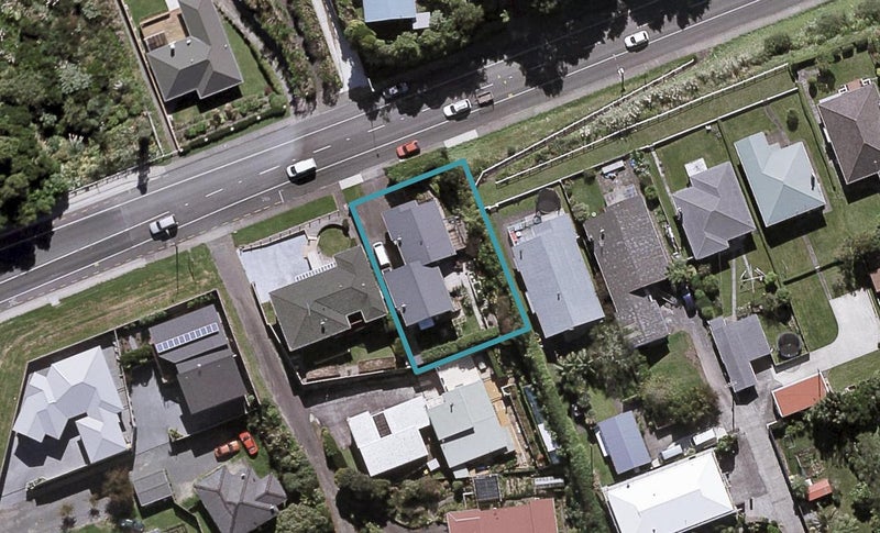 381B Devon Street West, Lynmouth, New Plymouth - Carousel 1