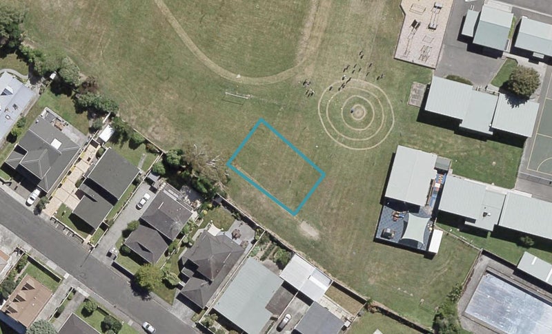 10 Te Ara o Motutawa, Avalon, Lower Hutt - Carousel 1