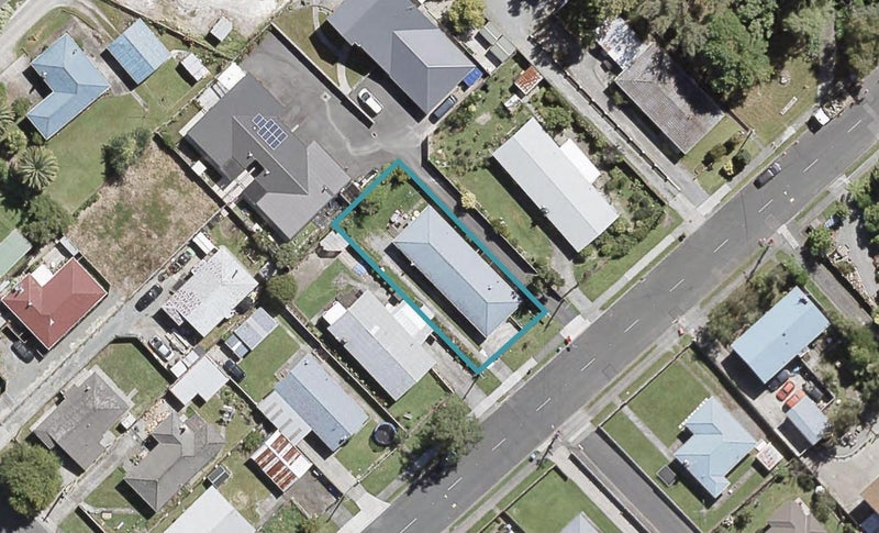 2/7 Norana Road, Maoribank, Upper Hutt - Carousel 1