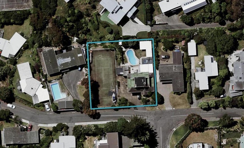 10 Newry Road, Raumati Beach, Paraparaumu - Carousel 1
