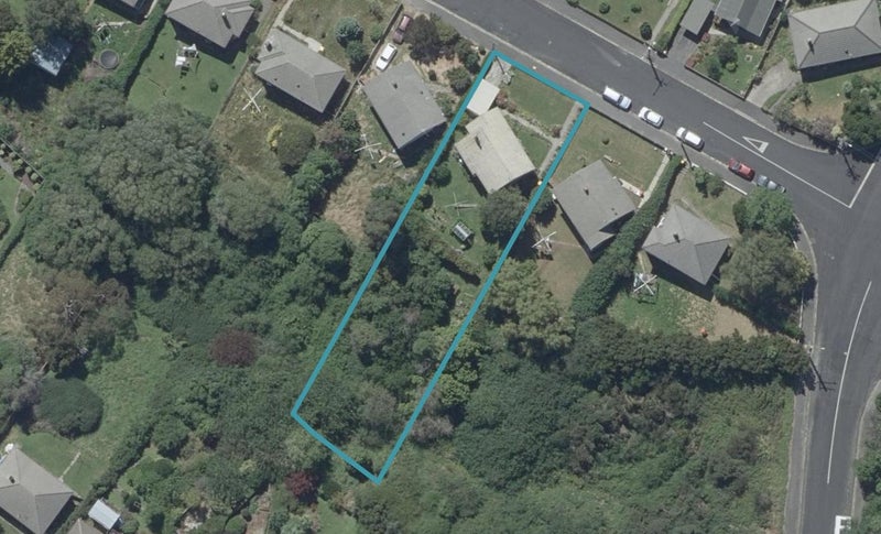17 Lowe Street, Liberton, Dunedin - Carousel 1