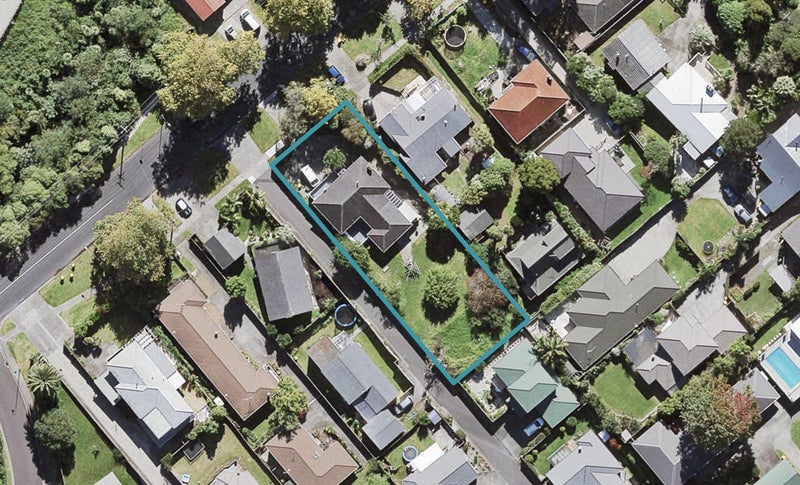 66 Seabrook Avenue, New Lynn, Auckland - Carousel 1