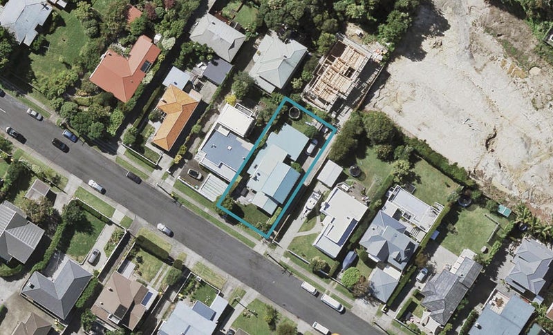 8 Waitemata Road, Hauraki, Auckland - Carousel 1