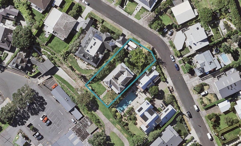 16 Jubilee Avenue, Devonport, Auckland - Carousel 1