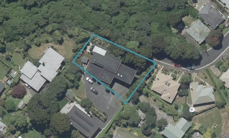 105 Braeview Crescent, Maori Hill, Dunedin - Carousel 1