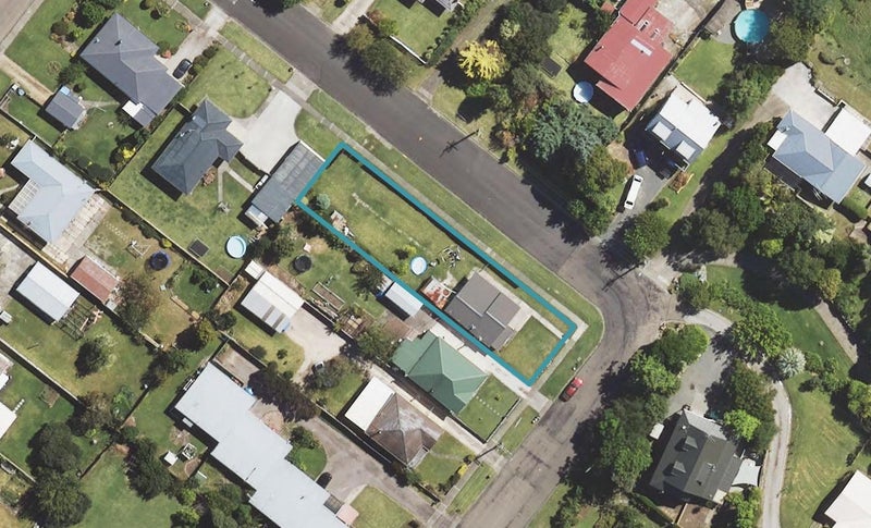 48 Winter Street, Mangapapa, Gisborne - Carousel 1