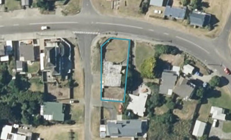 8 Ocean Beach Street, Foxton Beach, Foxton - Carousel 1